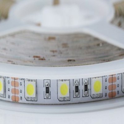 Lampade fluorescenti flessibili 12V 60 LEDs/M di SMD 5050 RGB LED 5 m. per illuminazione domestica