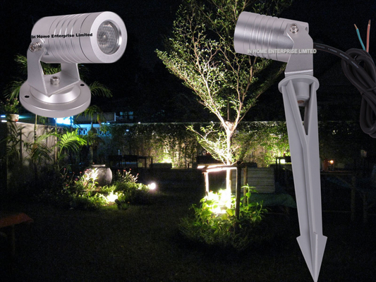 Colori le luci all'aperto cambianti del giardino delle luci 3IN1 LED del giardino di 3W LED con la base della punta