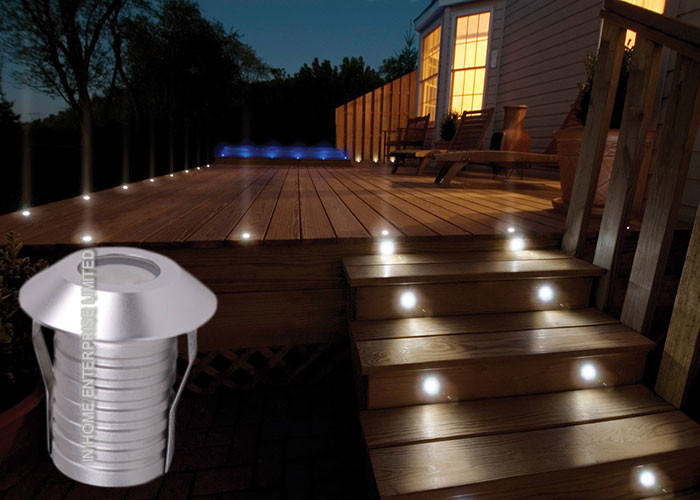Luce sotterranea di alta efficienza LED, lampada sotterranea del LED antipolvere per il giardino